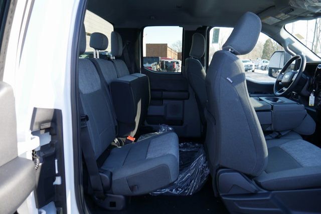New 2026 Ford F250 XLT w/ FX4 Off-Road Package AWD/4WD image 23