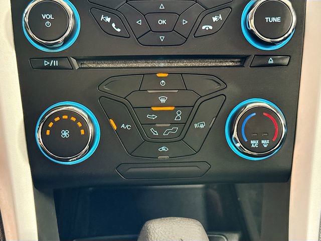 Used 2013 Ford Fusion SE FWD image 15