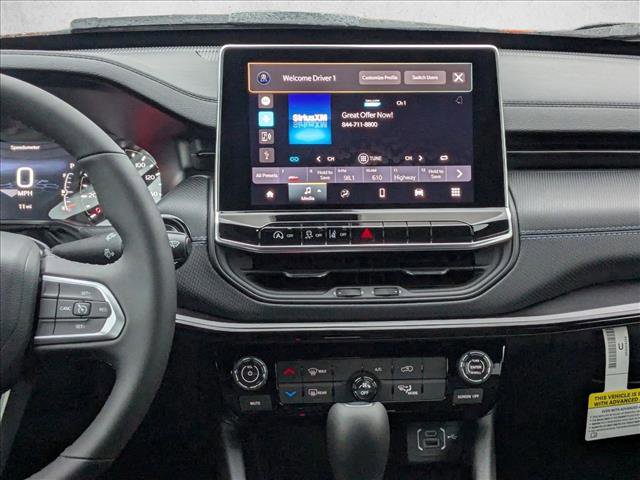 New 2026 Jeep Compass Latitude image 14