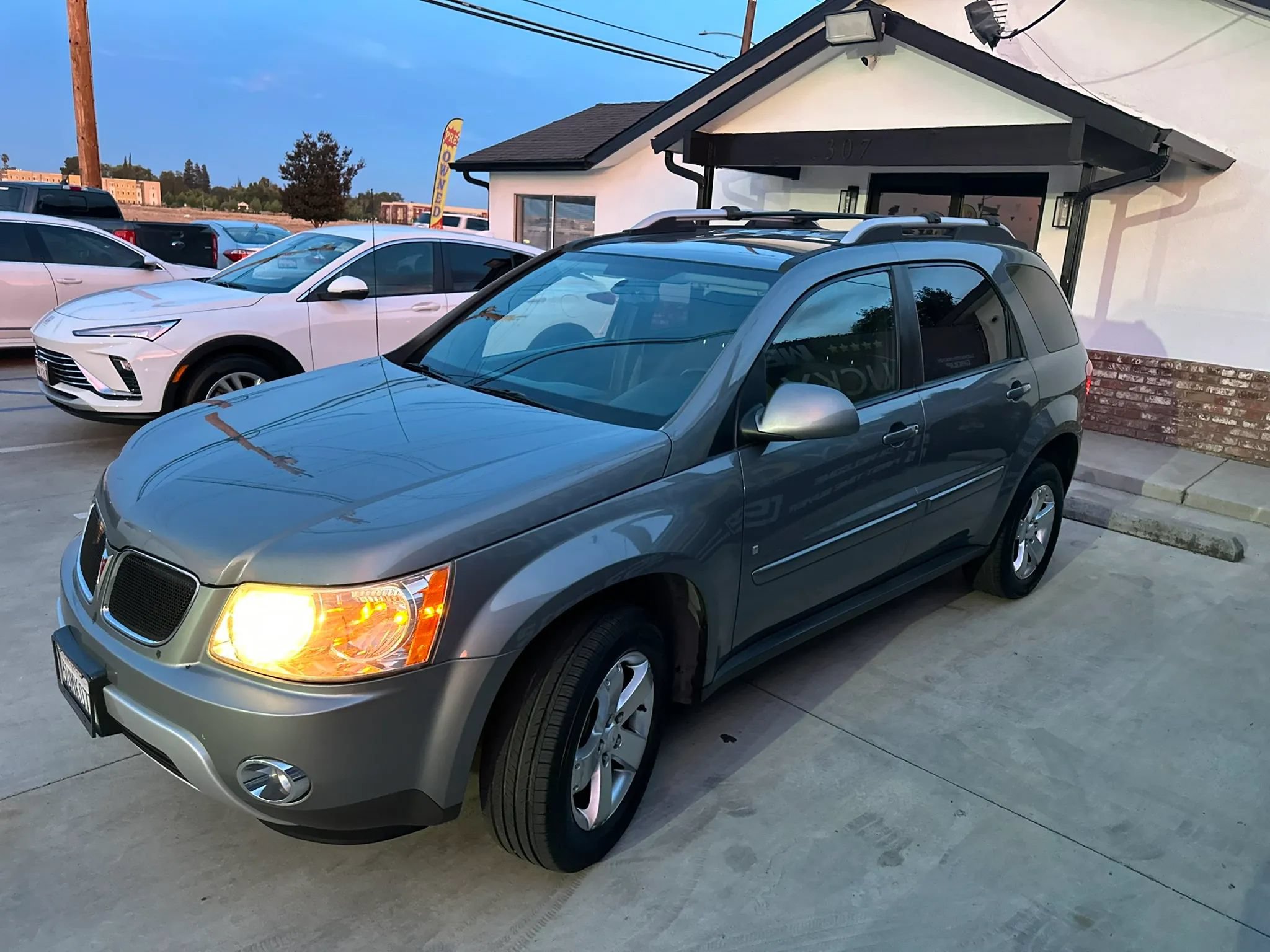 Used 2006 Pontiac Torrent 2WD w/ Preferred Package image 11