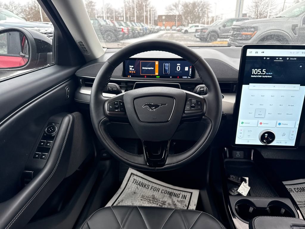 Used 2023 Ford Mustang Mach-E Select image 19