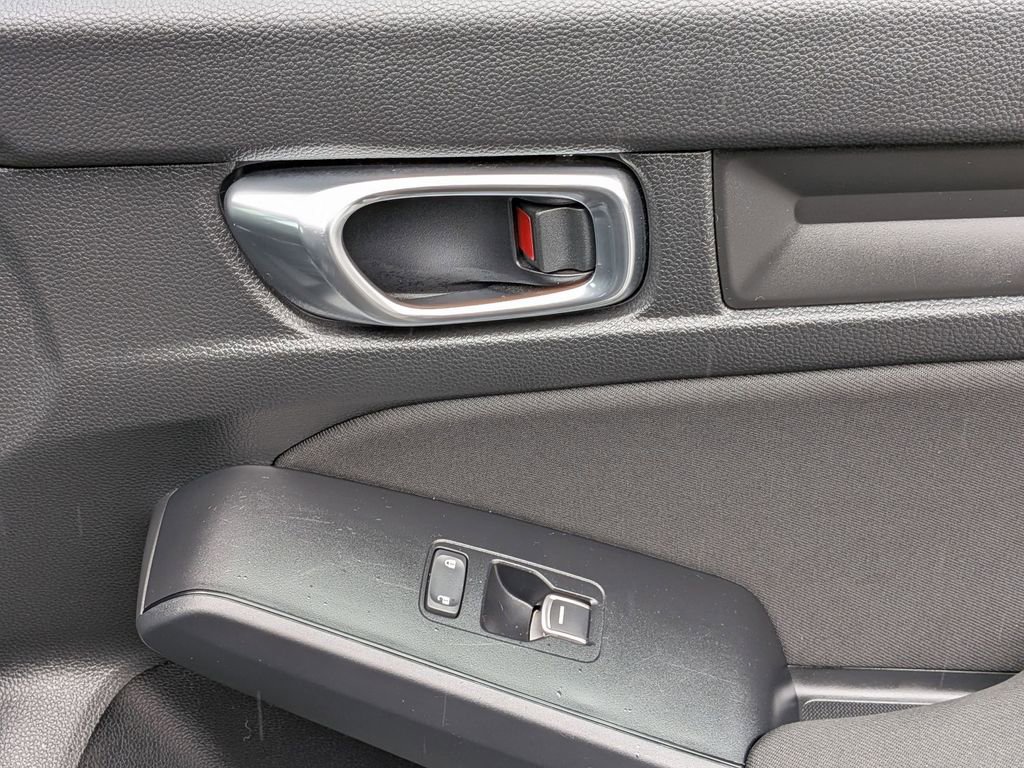 Used 2025 Honda Civic Sport image 33
