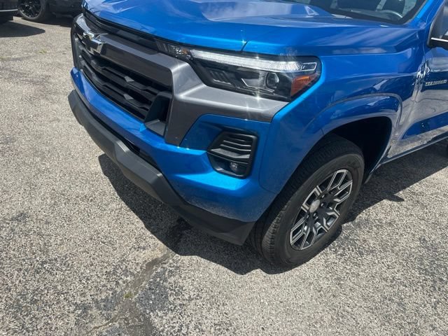Used 2023 Chevrolet Colorado LT w/ LT Convenience Package III RWD image 9