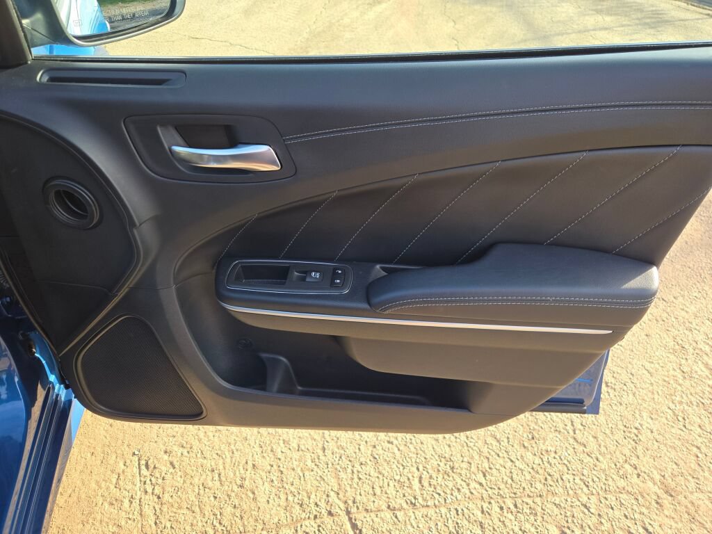 Used 2021 Dodge Charger Scat Pack RWD image 6