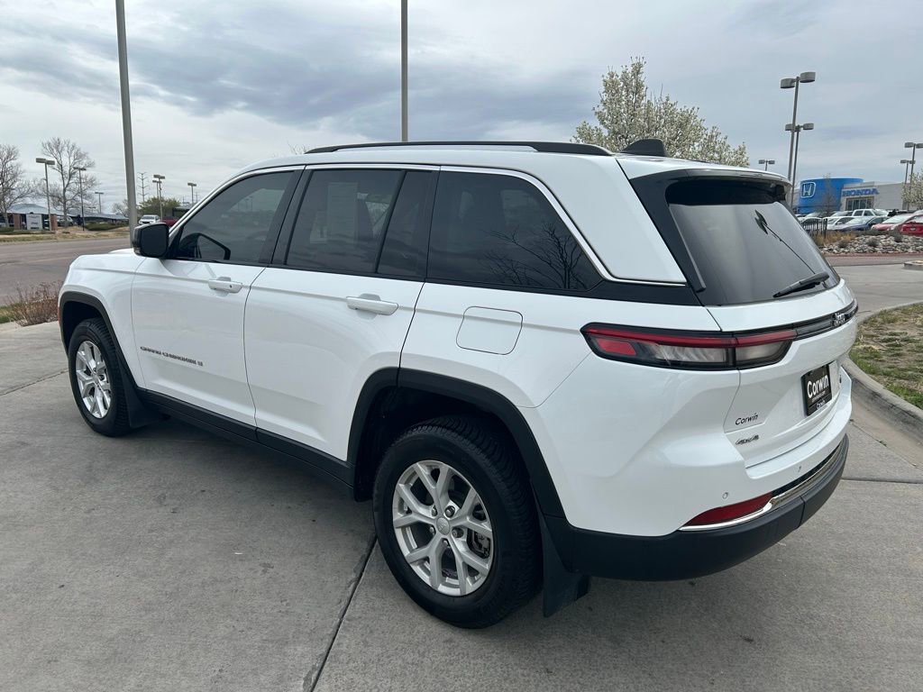 Used 2023 Jeep Grand Cherokee Limited image 5