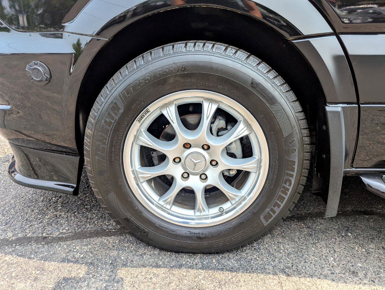 Used 2017 Mercedes-Benz Sprinter 2500 image 52