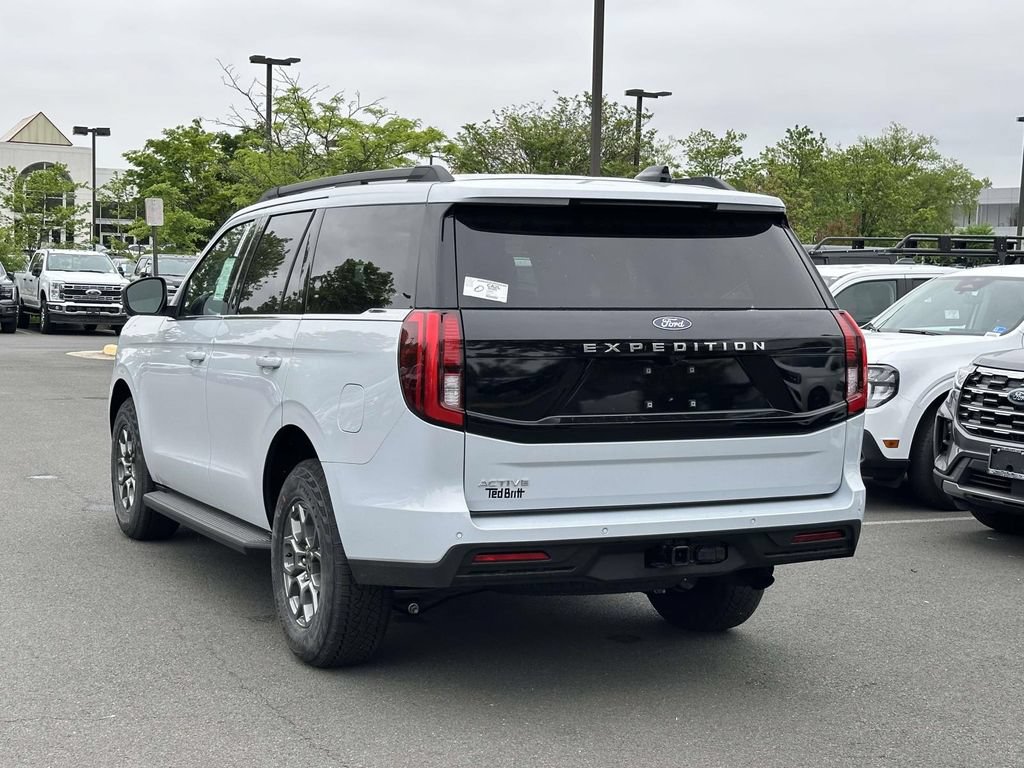 New 2026 Ford Expedition Active AWD/4WD image 4