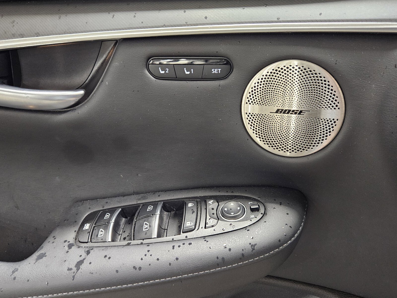 Certified 2025 INFINITI QX50 Luxe w/ Accent Package image 28