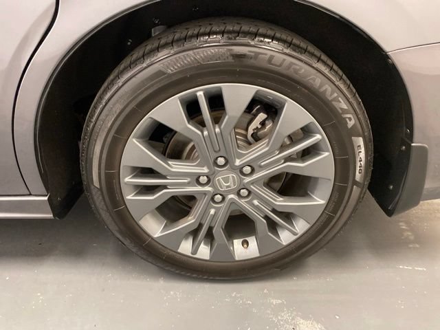 Used 2025 Honda Odyssey Touring image 33