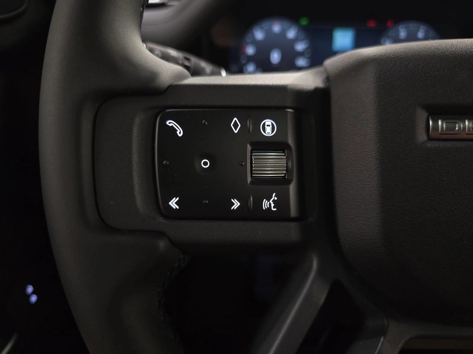 New 2026 Land Rover Defender 110 S AWD/4WD image 16