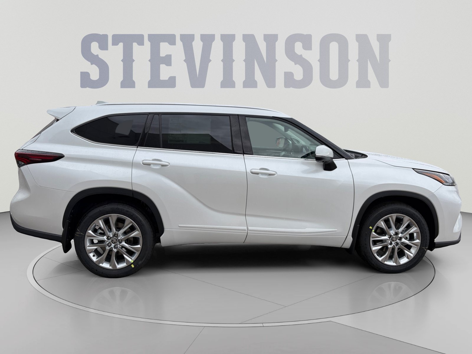 New 2026 Toyota Highlander Limited AWD/4WD image 6