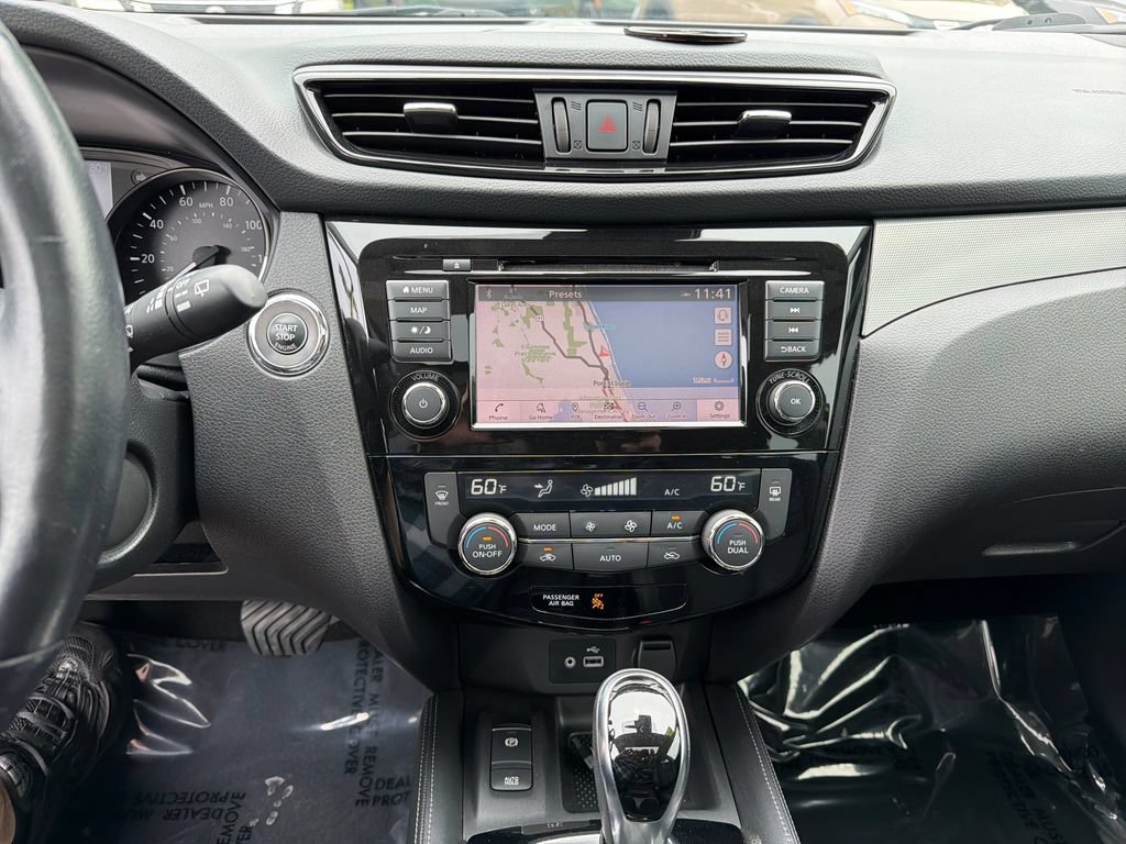 Used 2020 Nissan Rogue Sport SL w/ Premium Package FWD image 27