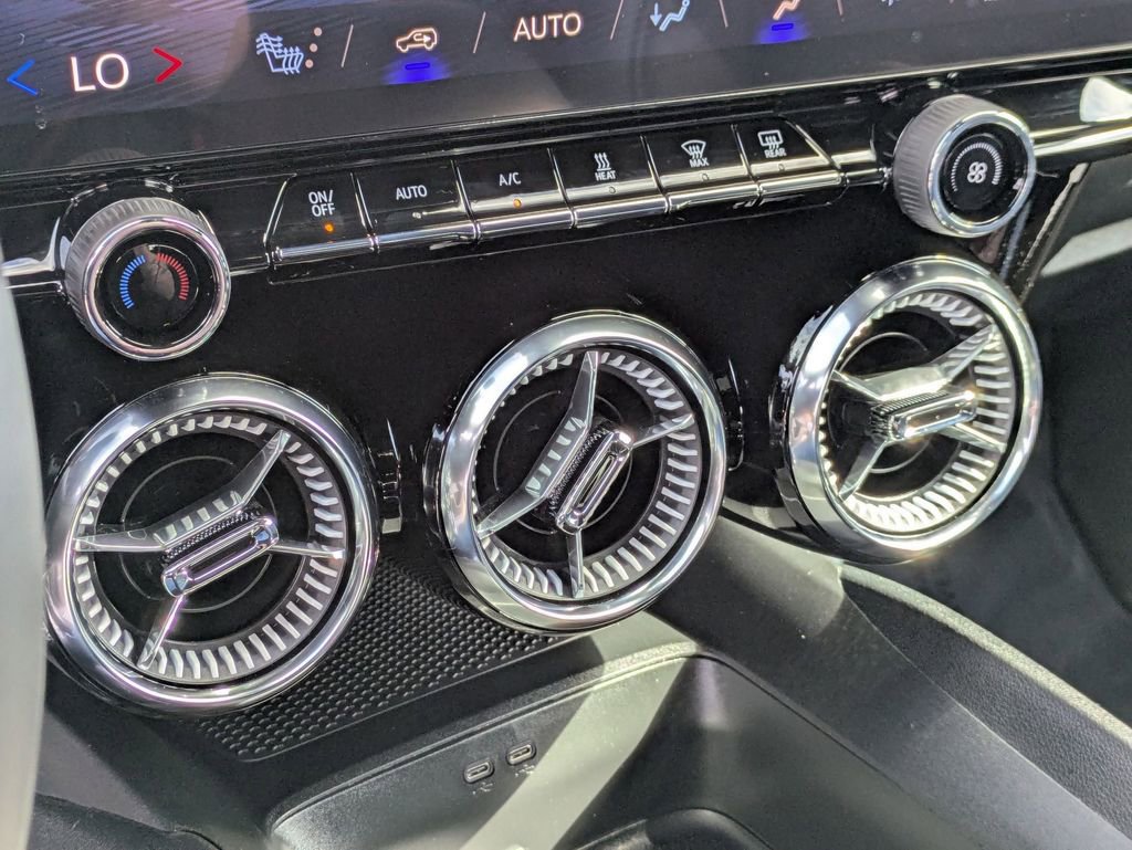 New 2026 Chevrolet Blazer EV LT image 24