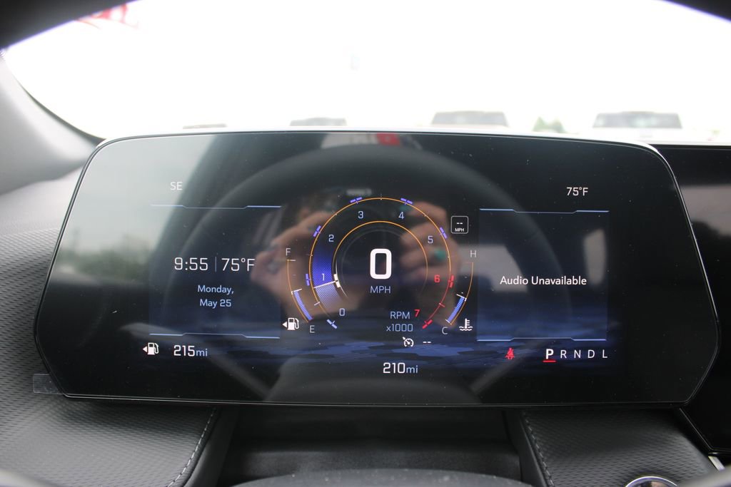 New 2026 Chevrolet Equinox LT w/ Safety and Technology Package FWD image 31