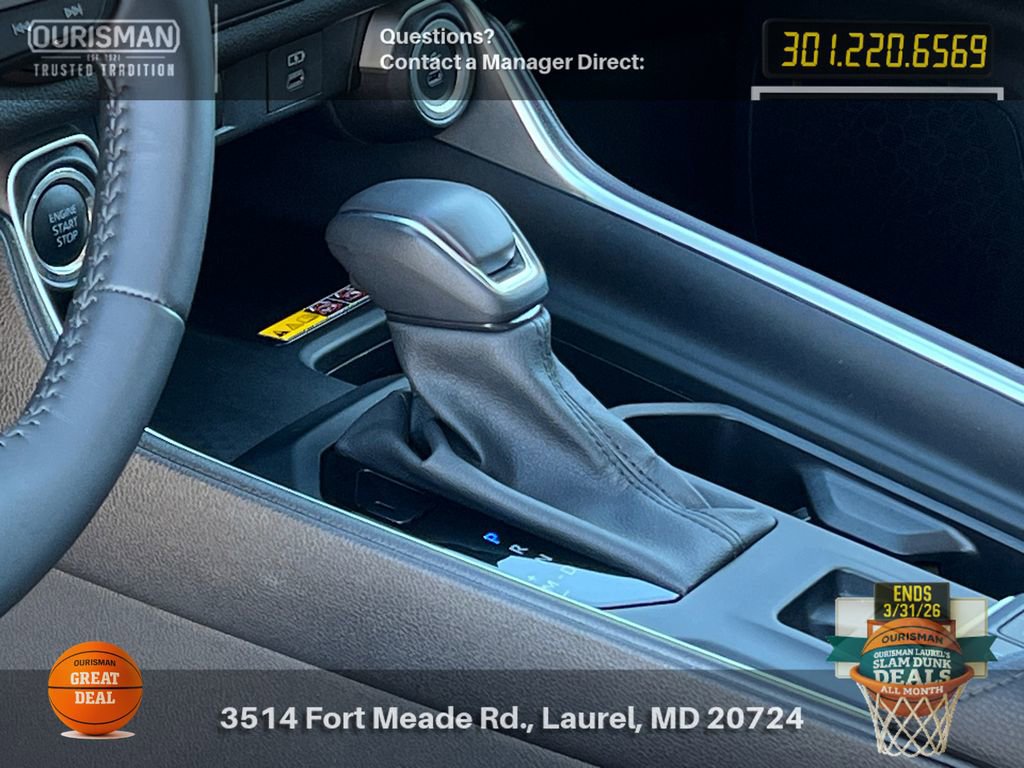 Used 2025 Toyota Grand Highlander AWD image 15