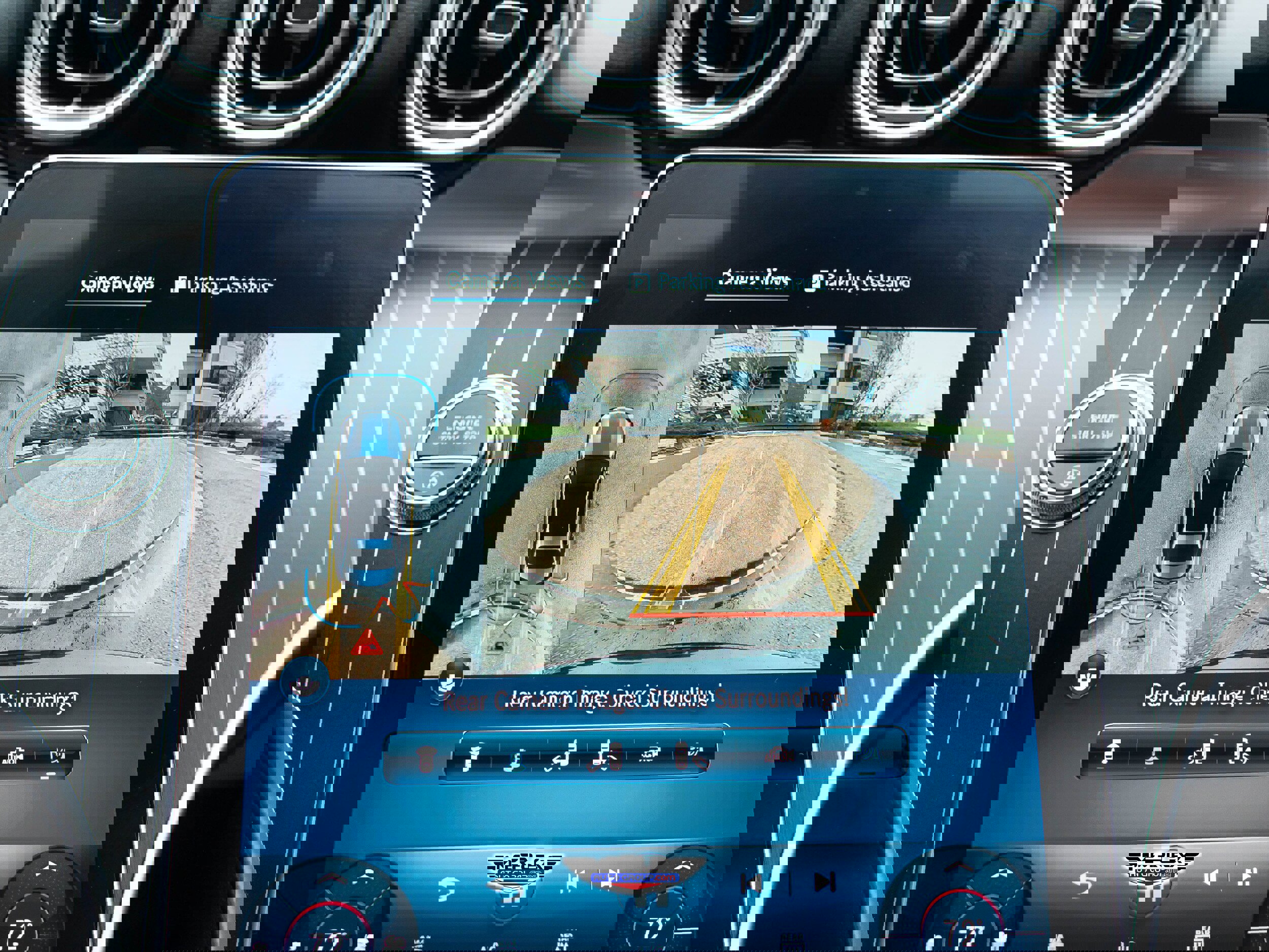 Used 2022 Mercedes-Benz C 300 Sedan w/ Exclusive Trim Package image 32