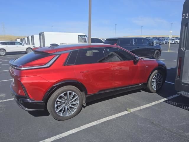 Used 2024 Cadillac Lyriq Sport AWD/4WD image 8