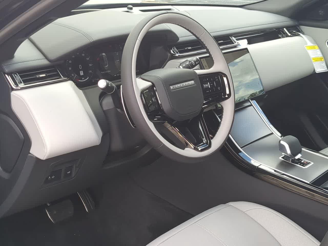 New 2026 Land Rover Range Rover Velar Belgravia AWD/4WD image 10
