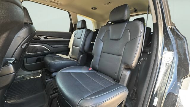 Used 2023 Kia Telluride S w/ S Sunroof Package FWD image 26
