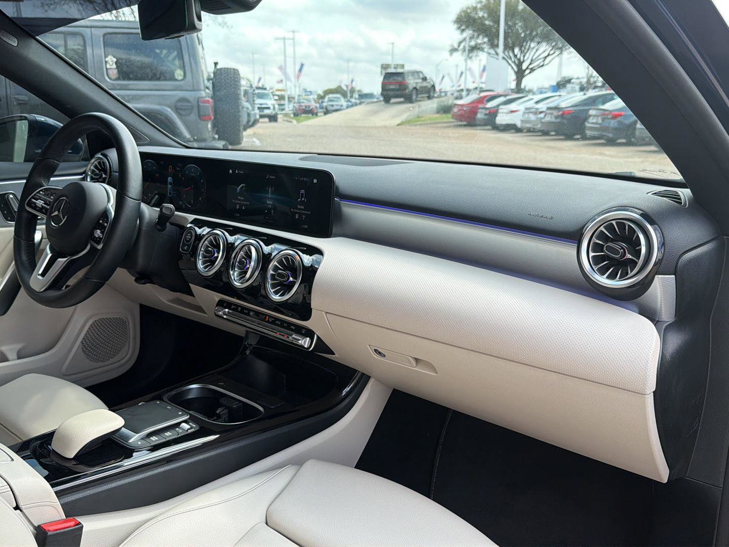 Used 2022 Mercedes-Benz A 220 image 15