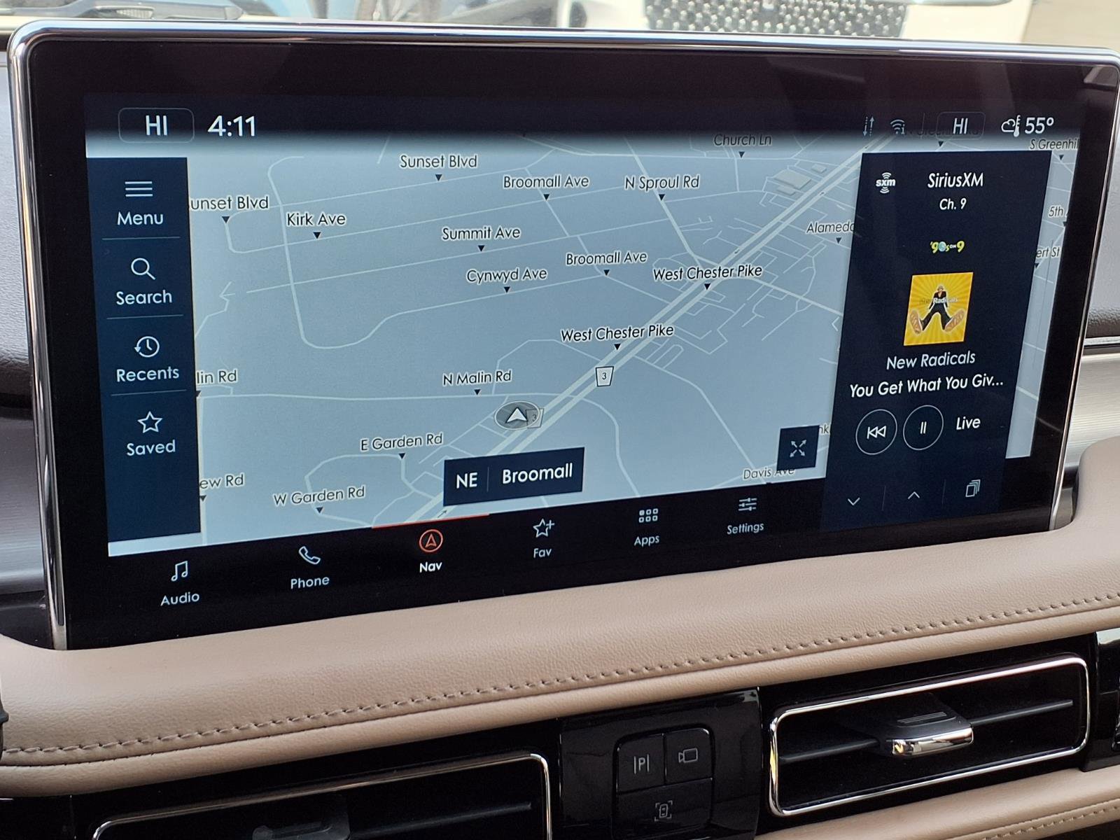 Certified 2023 Lincoln Nautilus AWD w/ Premium Package image 26