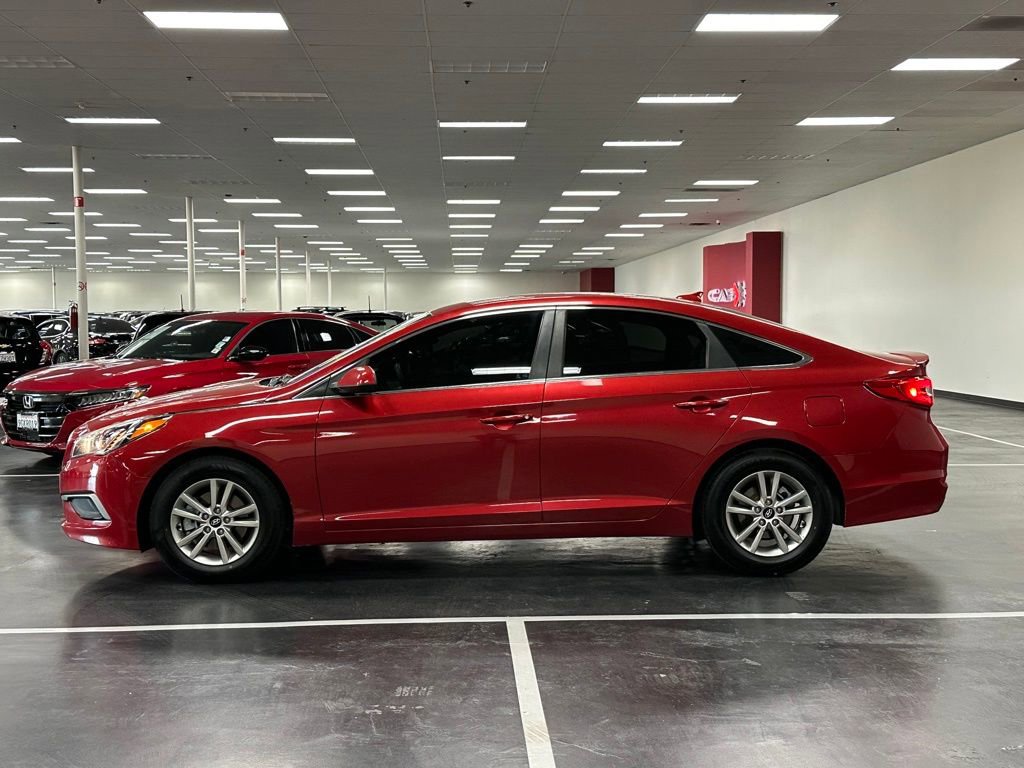 Used 2017 Hyundai Sonata SE image 4