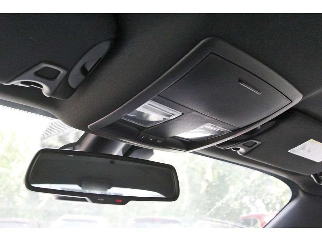 Used 2021 Dodge Challenger R/T Scat Pack RWD image 19