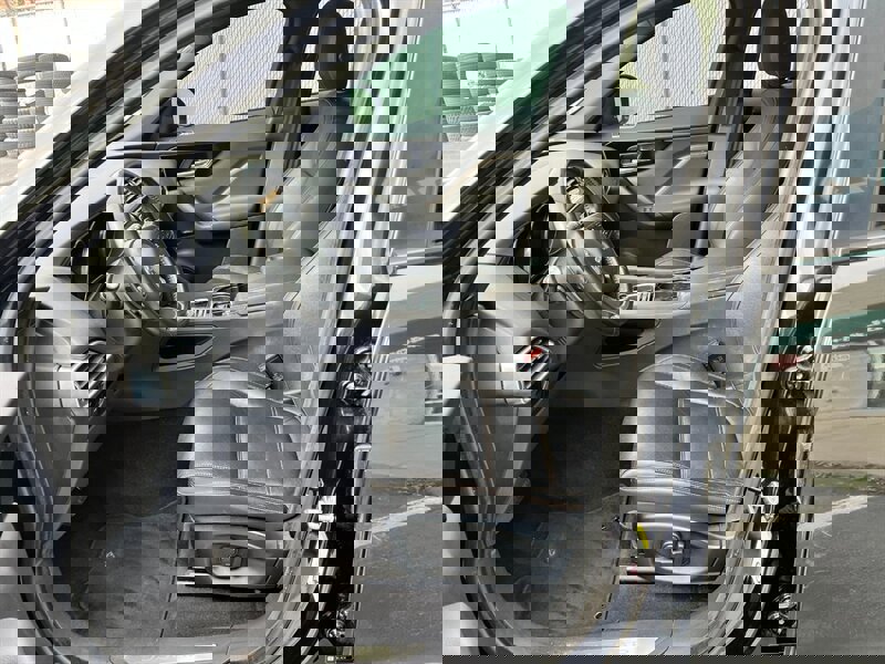 Used 2017 Jaguar F-PACE Prestige AWD/4WD image 16