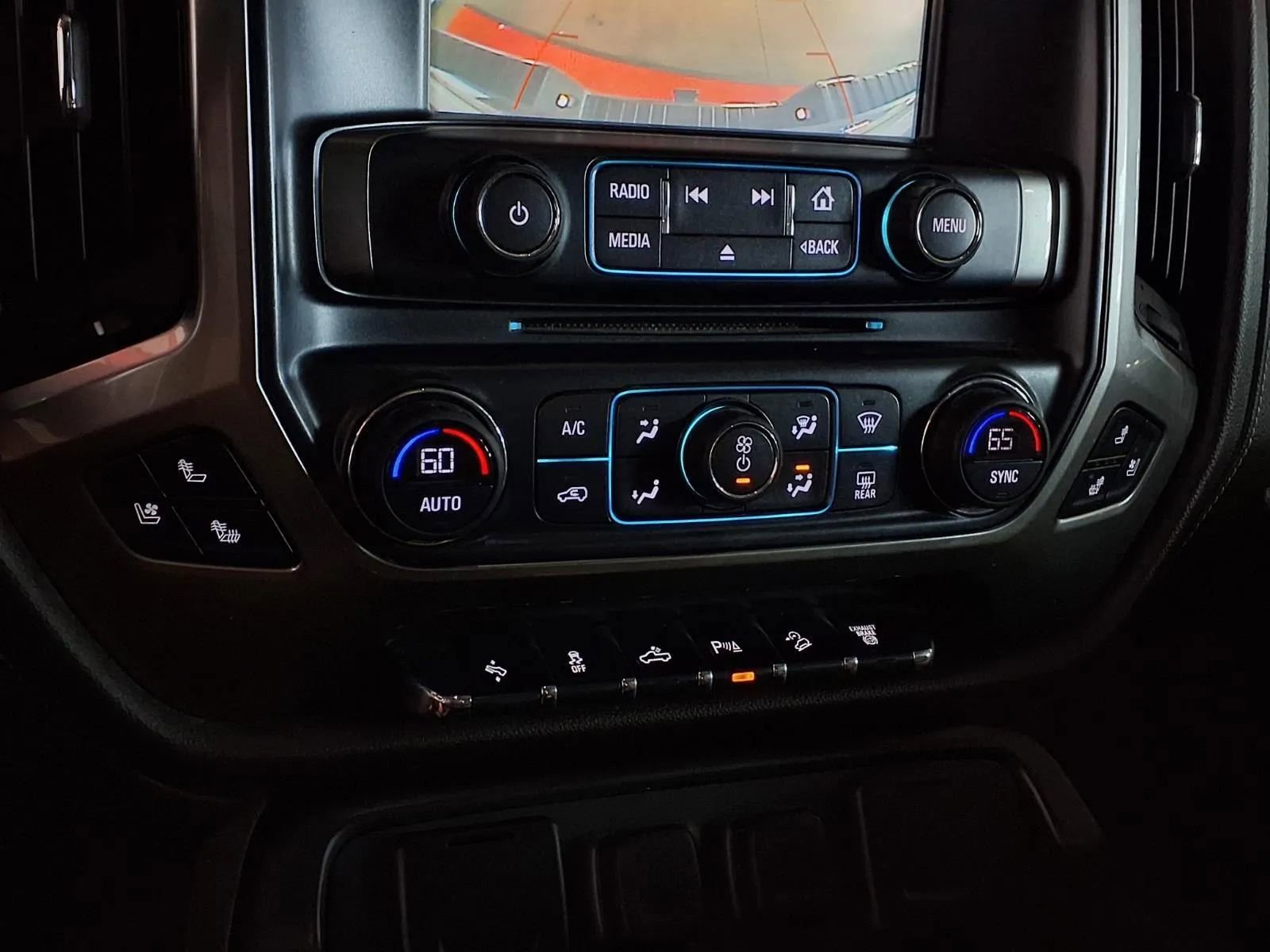 Used 2018 Chevrolet Silverado 2500 LTZ w/ Duramax Plus Package AWD/4WD image 22