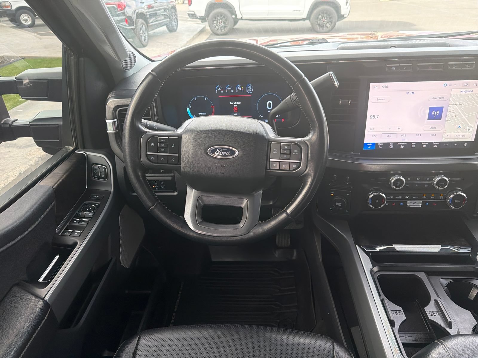 Used 2024 Ford F250 Lariat w/ Sport Appearance Package AWD/4WD image 12