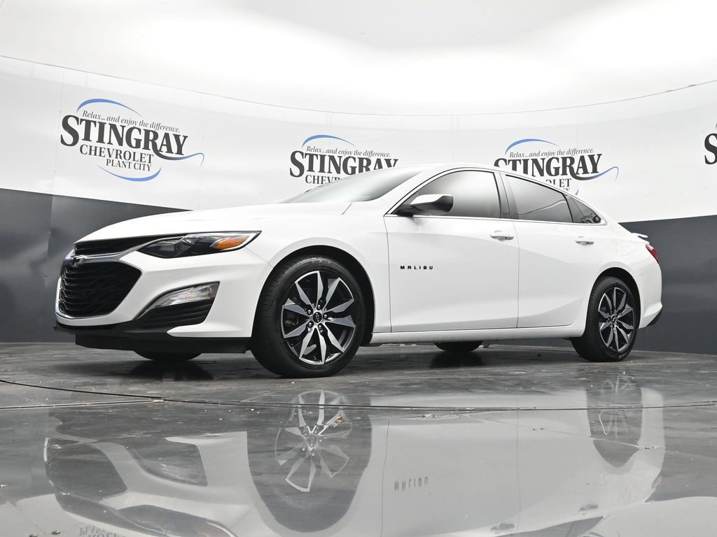 Used 2023 Chevrolet Malibu RS FWD image 28