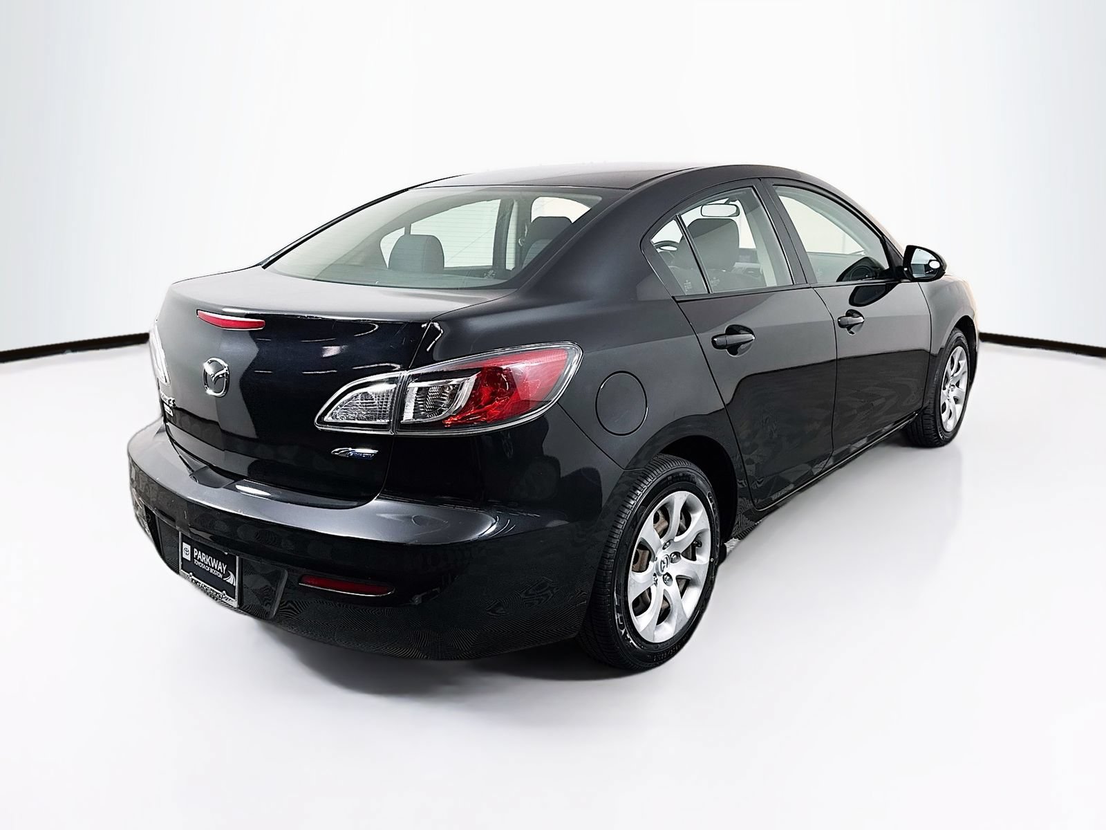 Used 2013 MAZDA MAZDA3 i Sport FWD image 7