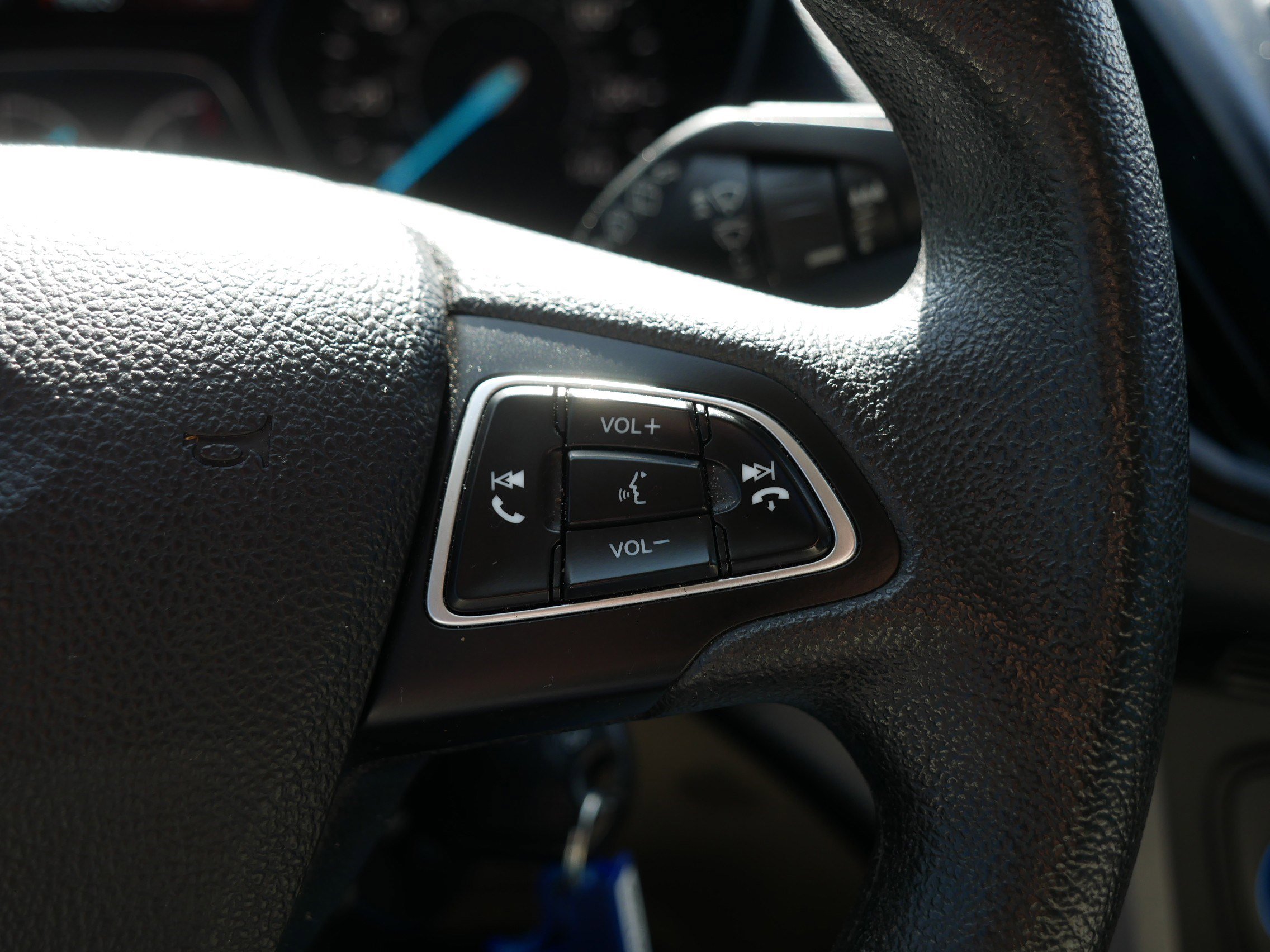 Used 2018 Ford Escape SE image 30