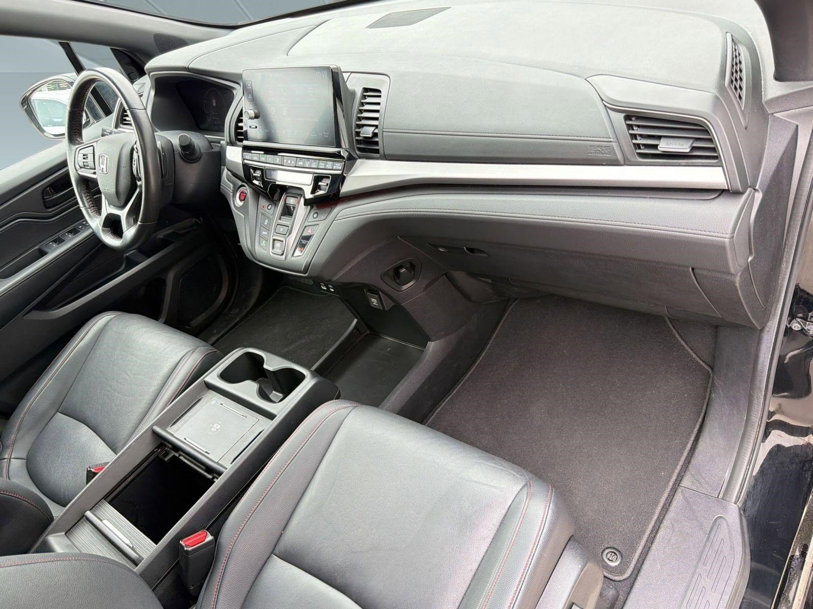 Used 2025 Honda Odyssey Sport-L image 31