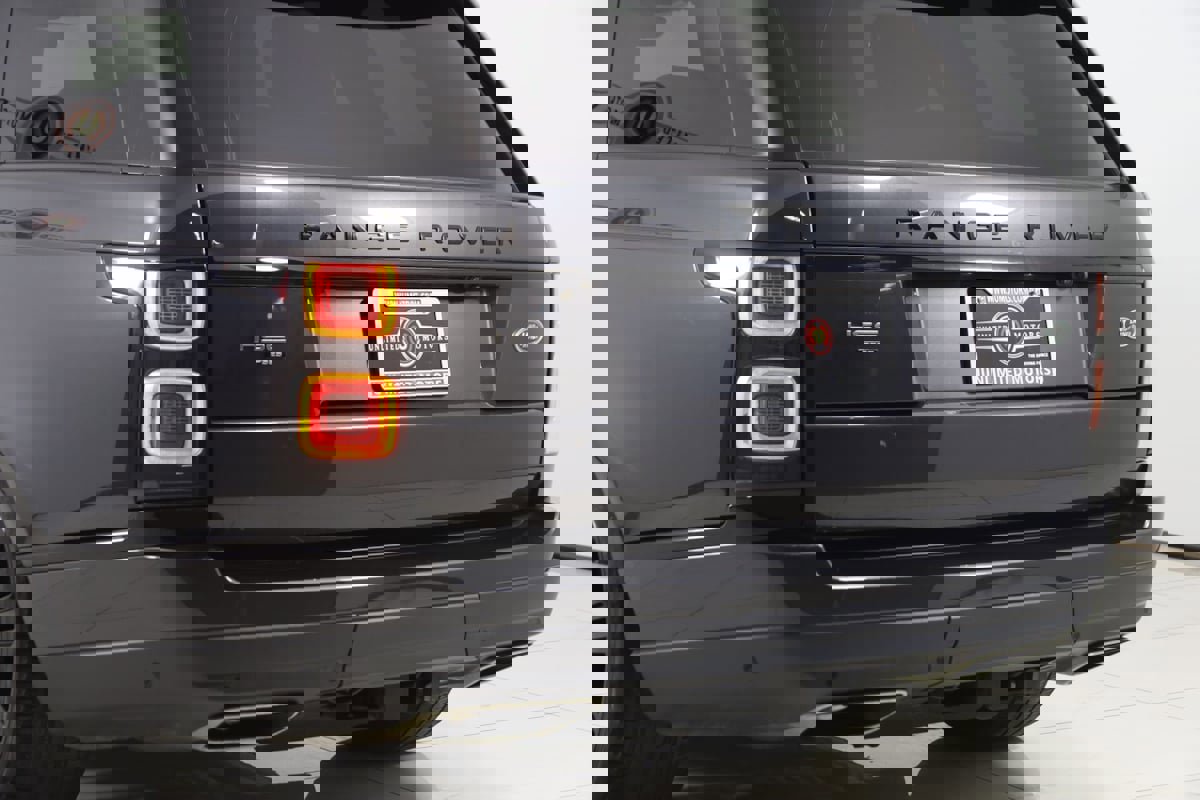 Used 2021 Land Rover Range Rover P525 Westminster Edition image 27