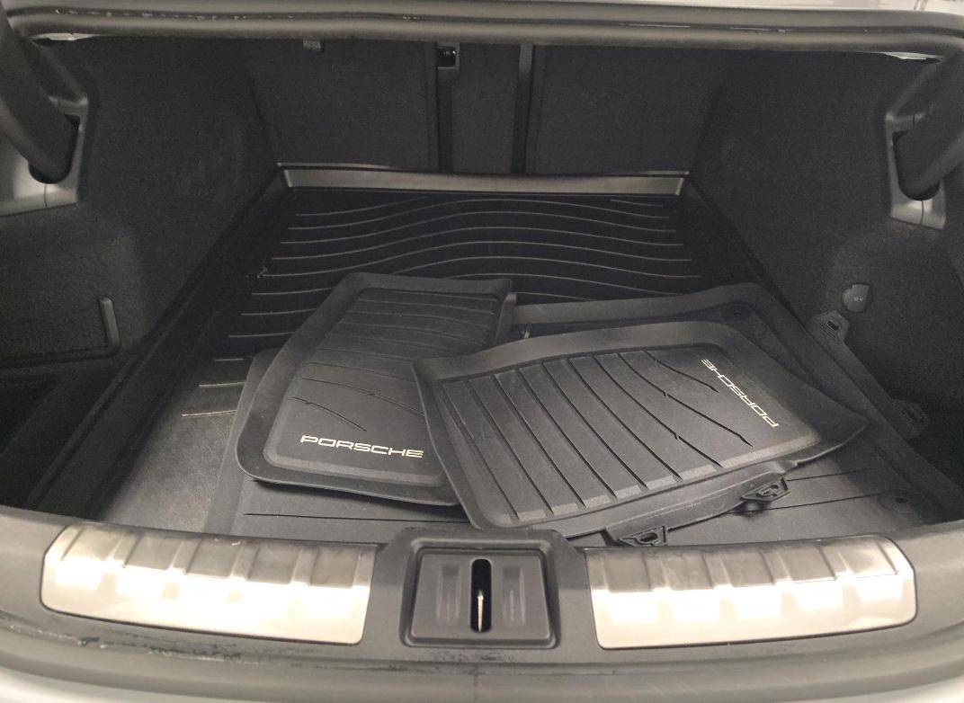 Used 2024 Porsche Taycan GTS w/ Premium Package (P6U) image 15