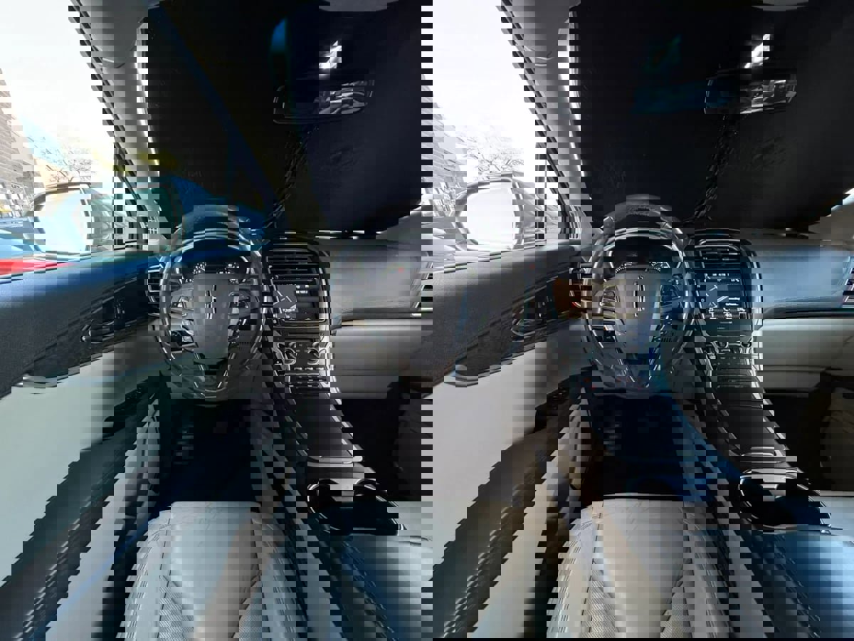 Used 2016 Lincoln MKX Select w/ Select Plus Package FWD image 52