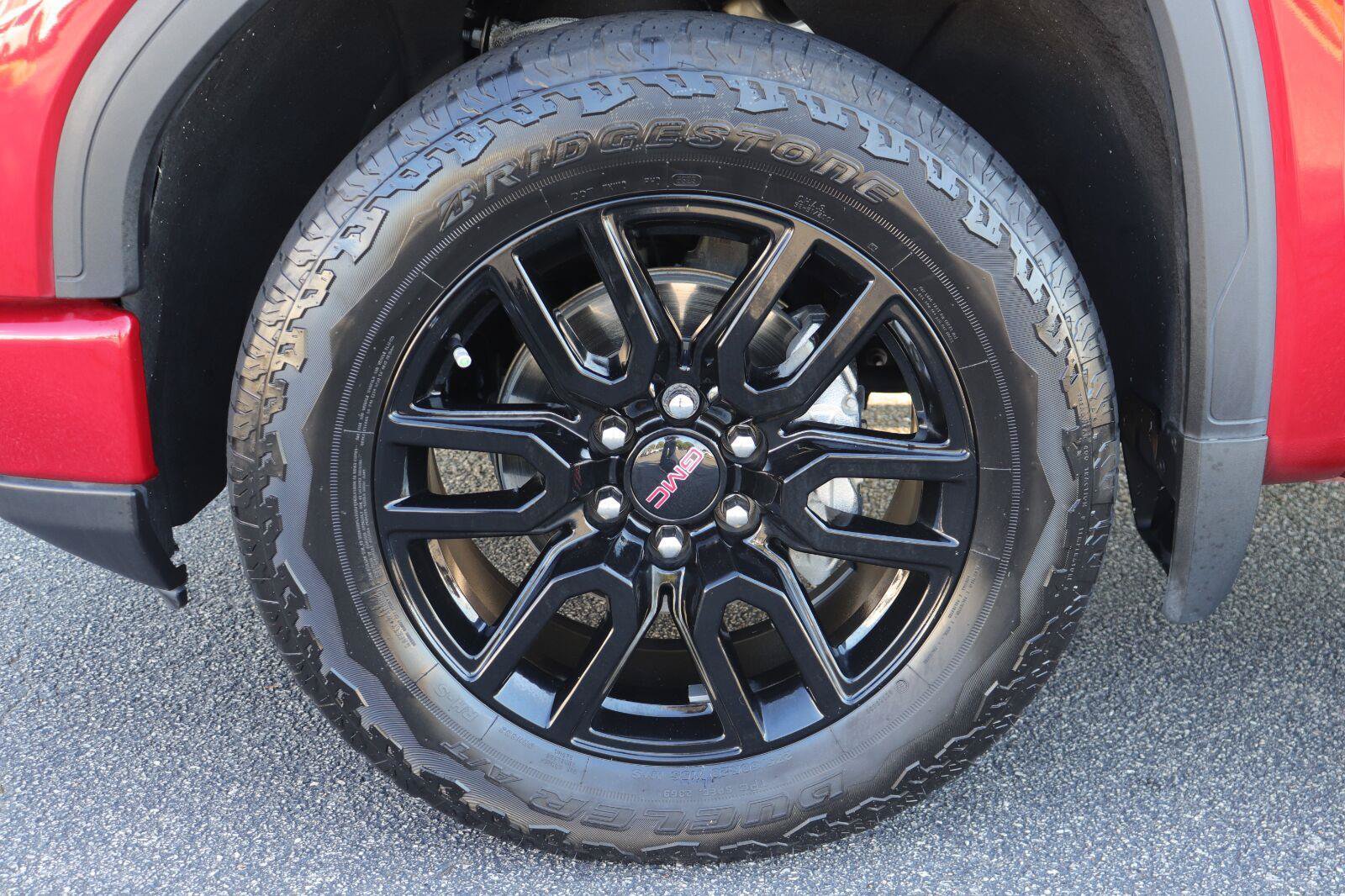 Used 2024 GMC Sierra 1500 Elevation w/ Preferred Package AWD/4WD image 31