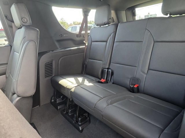 New 2026 Chevrolet Suburban Z71 w/ Comfort Package image 24
