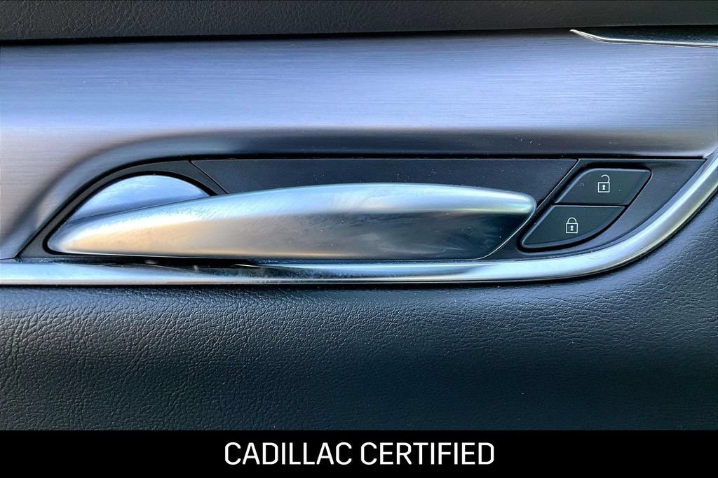 Used 2023 Cadillac XT5 Luxury w/ LPO, Floor Liner Package AWD/4WD image 33