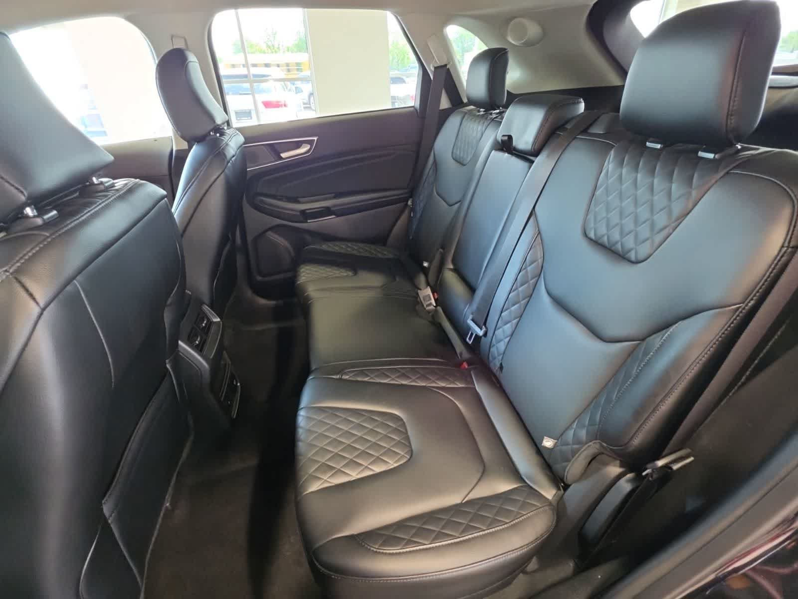 Used 2024 Ford Edge Titanium AWD/4WD image 26