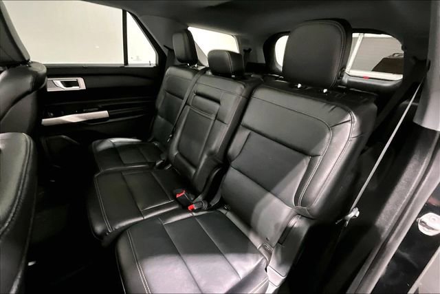 Used 2020 Ford Explorer Limited w/ Equipment Group 310A image 23