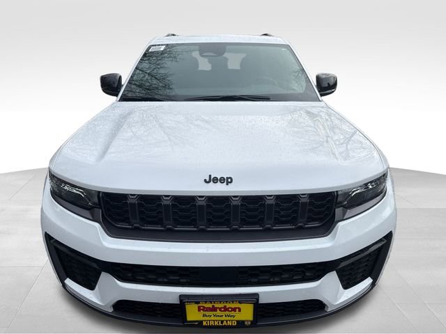 New 2026 Jeep Grand Cherokee Altitude AWD/4WD image 2