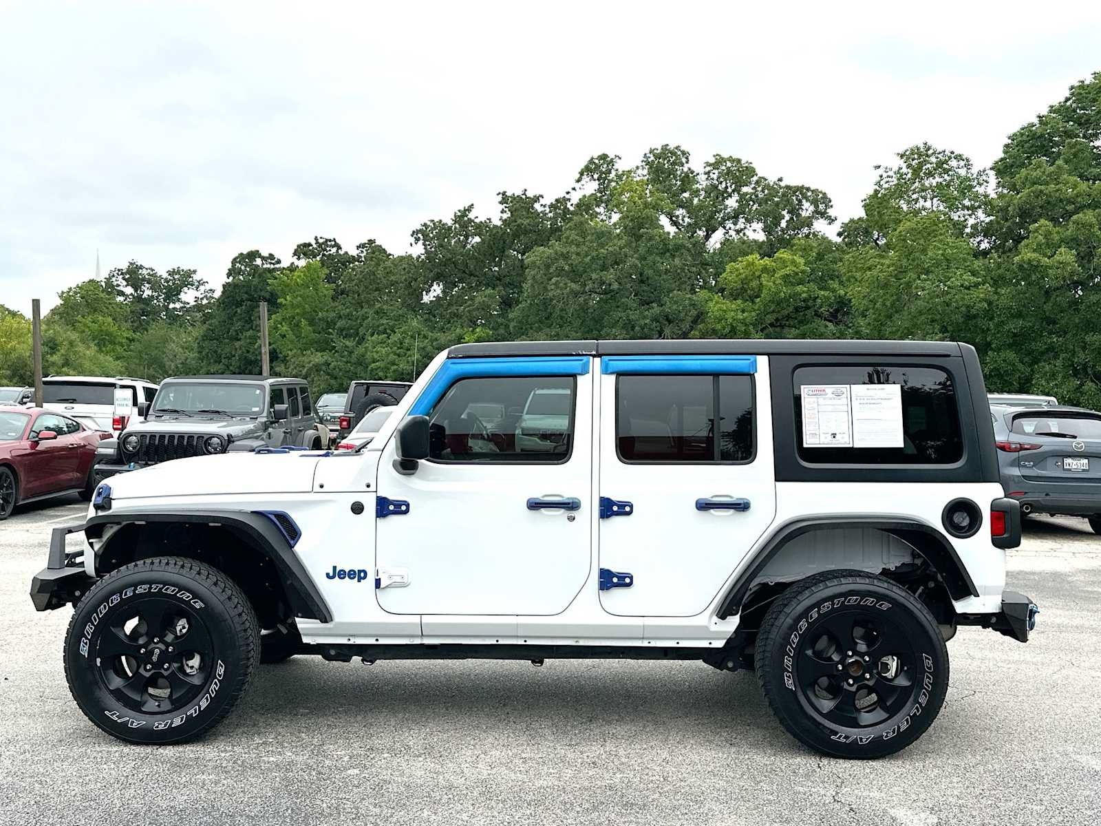 Used 2023 Jeep Wrangler Unlimited Sport AWD/4WD image 12