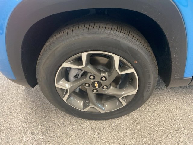 New 2025 Chevrolet Trax LT w/ Driver Confidence Package image 10