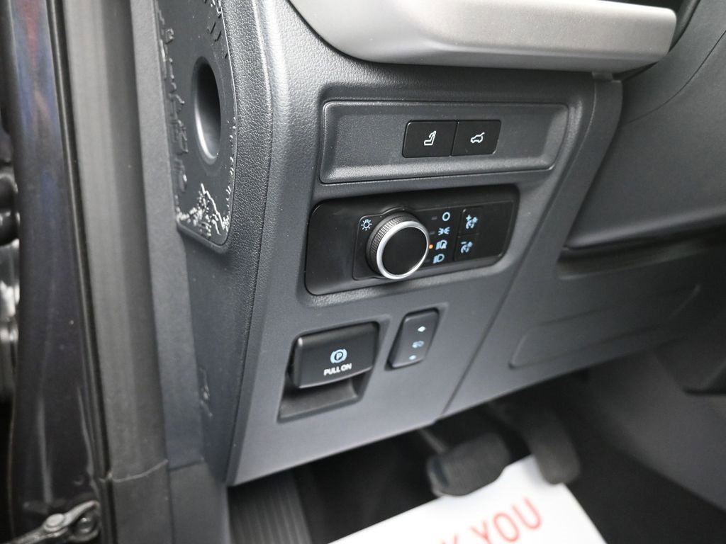 Certified 2024 Ford Expedition XLT image 13