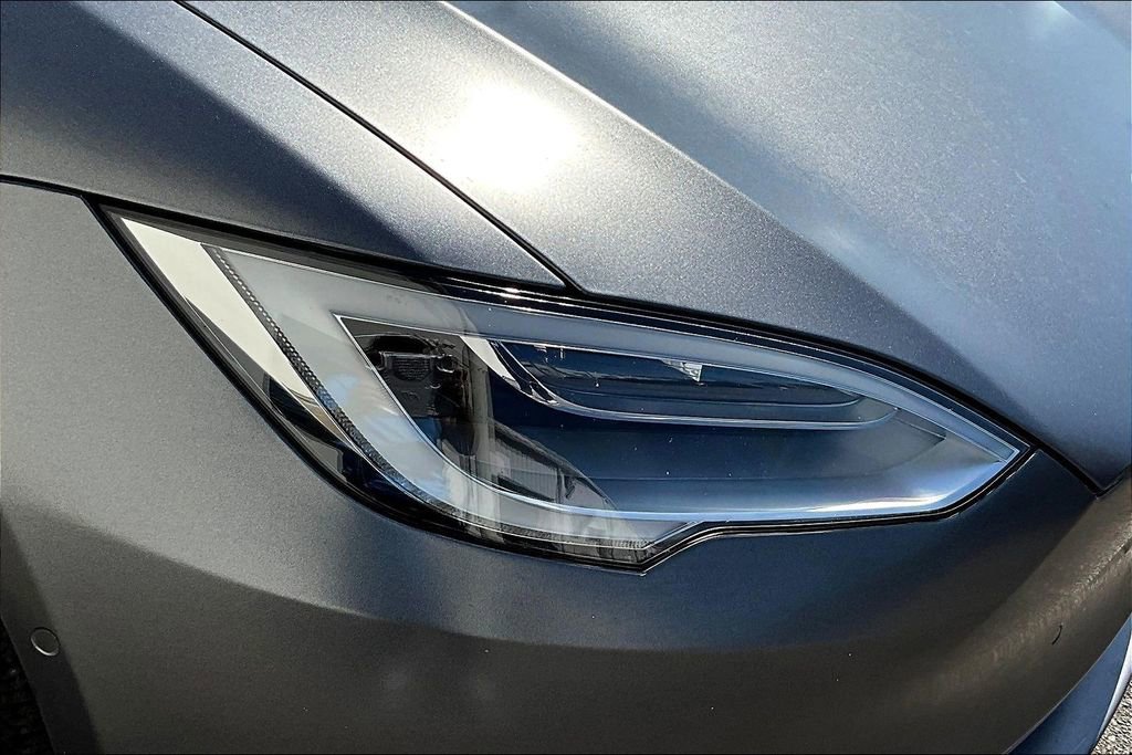 Used 2021 Tesla Model S Plaid AWD/4WD image 32