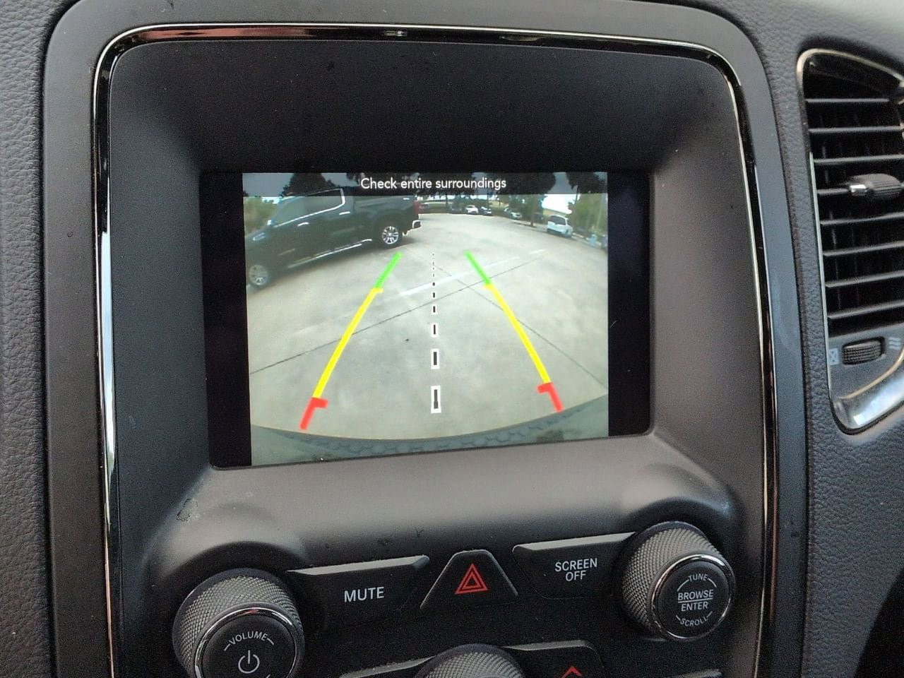 Used 2020 Dodge Durango GT w/ Blacktop Package RWD image 17