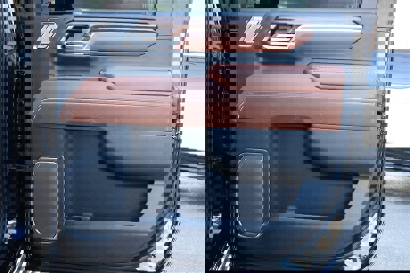 Used 2025 GMC Sierra 3500 Denali Ultimate image 27