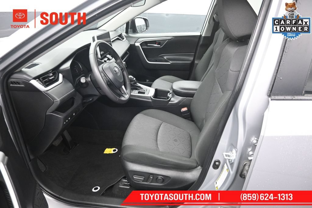 Used 2024 Toyota RAV4 XLE w/ Weather Package AWD/4WD image 9